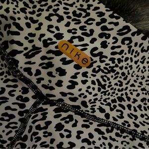 Nike athletic leggings